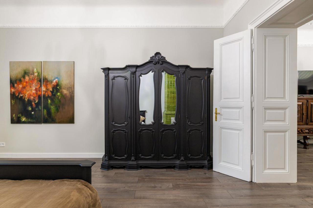 3 Room Apartments , Rohatyntsyv Street Lviv Dış mekan fotoğraf
