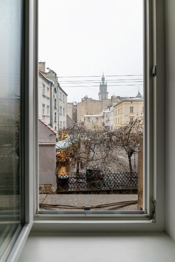 3 Room Apartments , Rohatyntsyv Street Lviv Dış mekan fotoğraf
